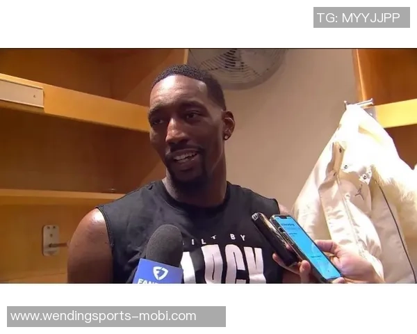 哈克斯称赞阿德巴约复出助球队稳定阵脚感到非常开心 哈克斯称赞阿德巴约复出助球队稳定阵脚感到非常开心