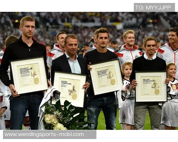 拉姆寄语小猪：你是德国足球历史上不朽的传奇与坚韧的象征